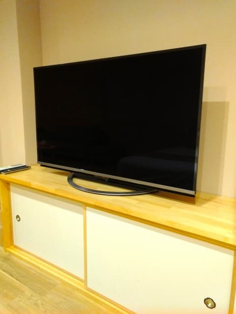 シャープ液晶40型テレビ（2019年製）-